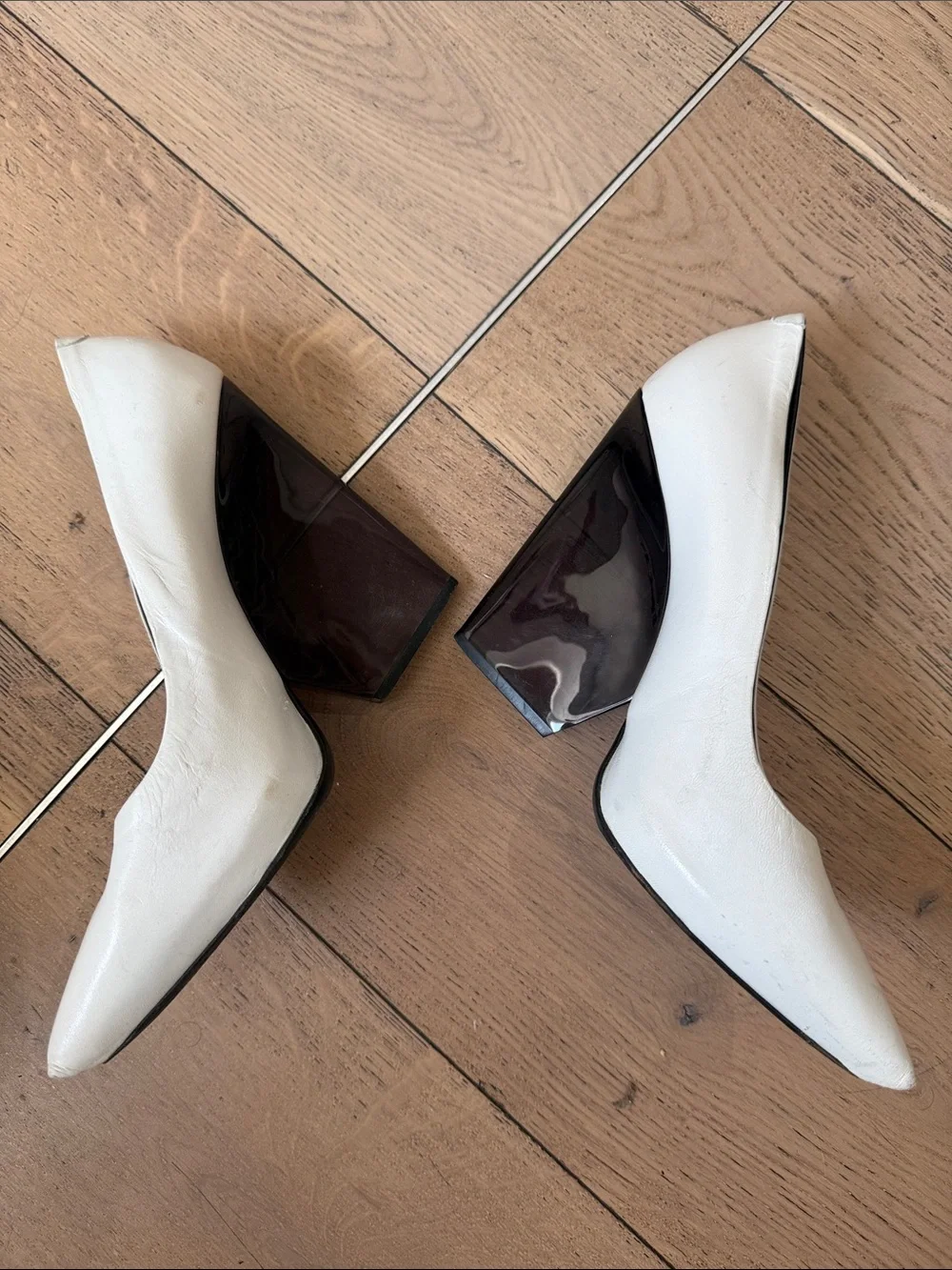 Celine sleek pointed